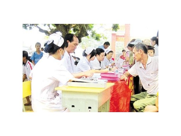 博厚電機請來醫生為我們體檢了！